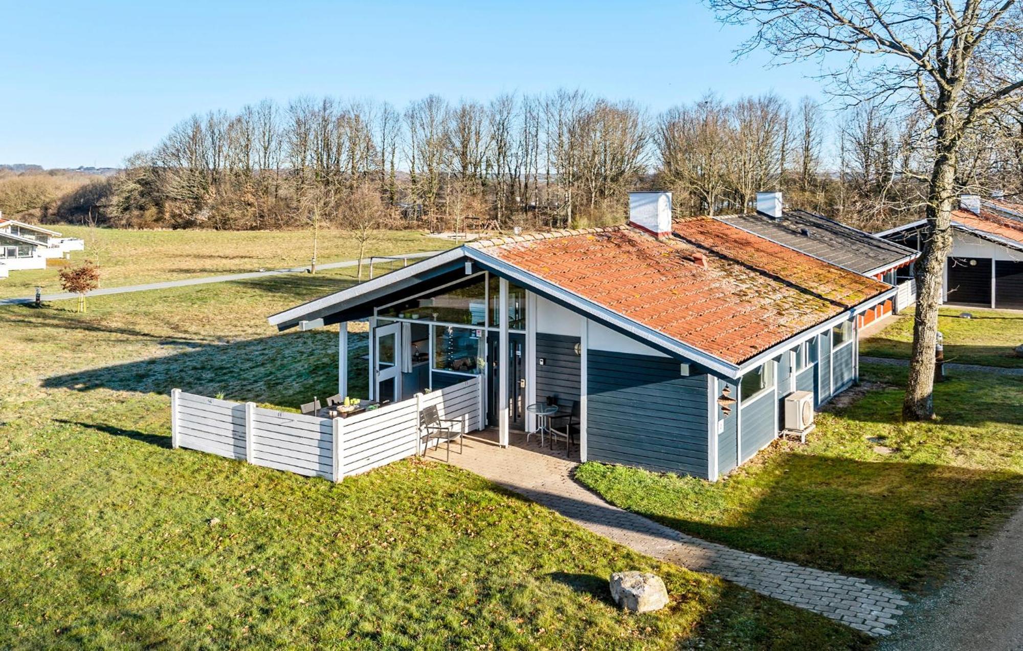 Gorgeous Home In Aabenraa With Wifi Εξωτερικό φωτογραφία