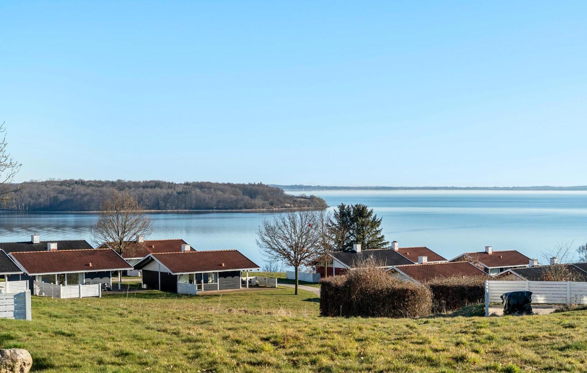Gorgeous Home In Aabenraa With Wifi Εξωτερικό φωτογραφία